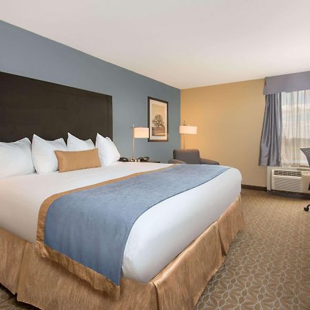 Wyndham Garden Texarkana Exterior photo
