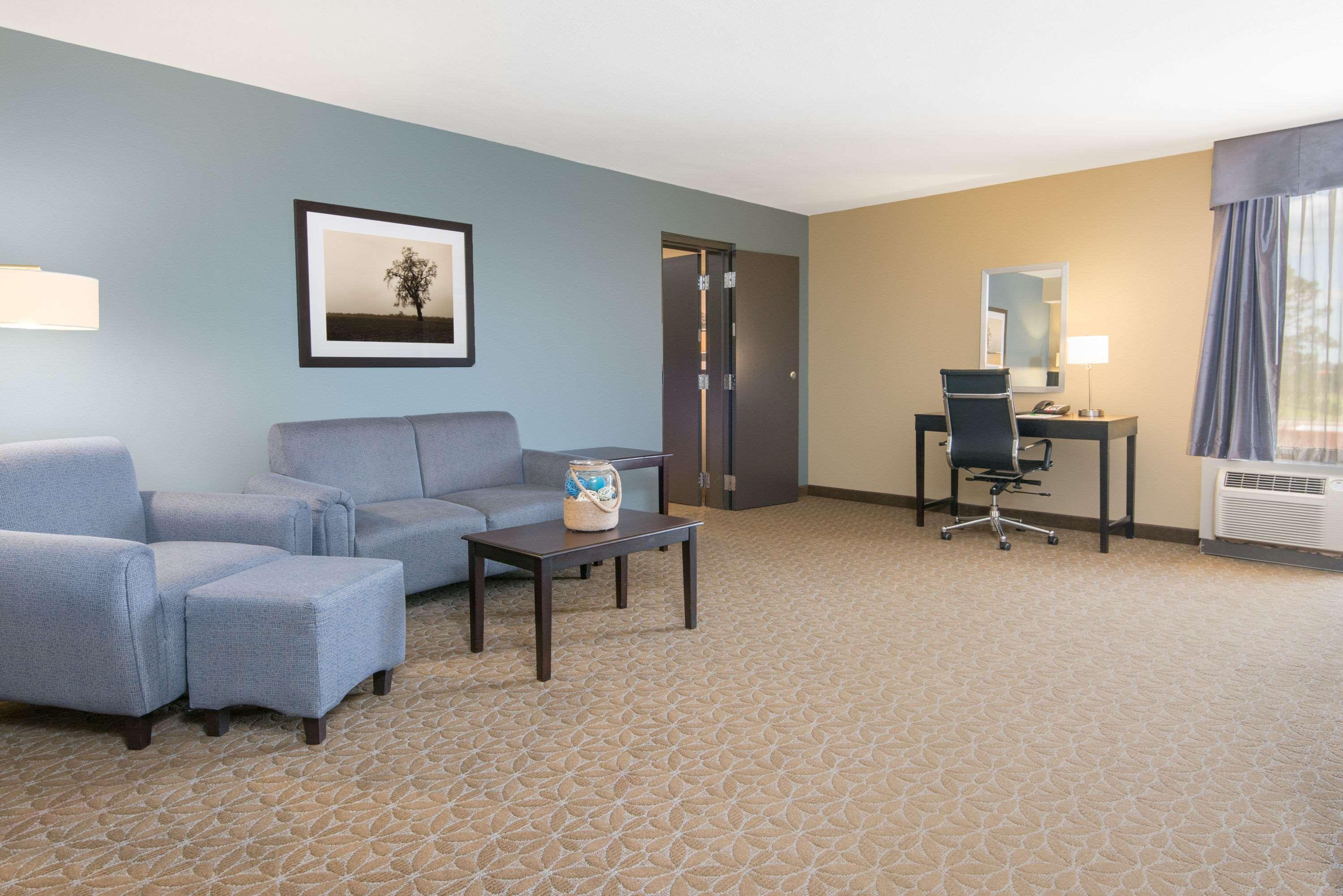 Wyndham Garden Texarkana Exterior photo